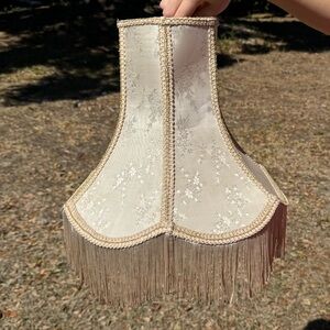 Vtg.Victorian style lampshade with scalloped edges floral damask fabric + fringe